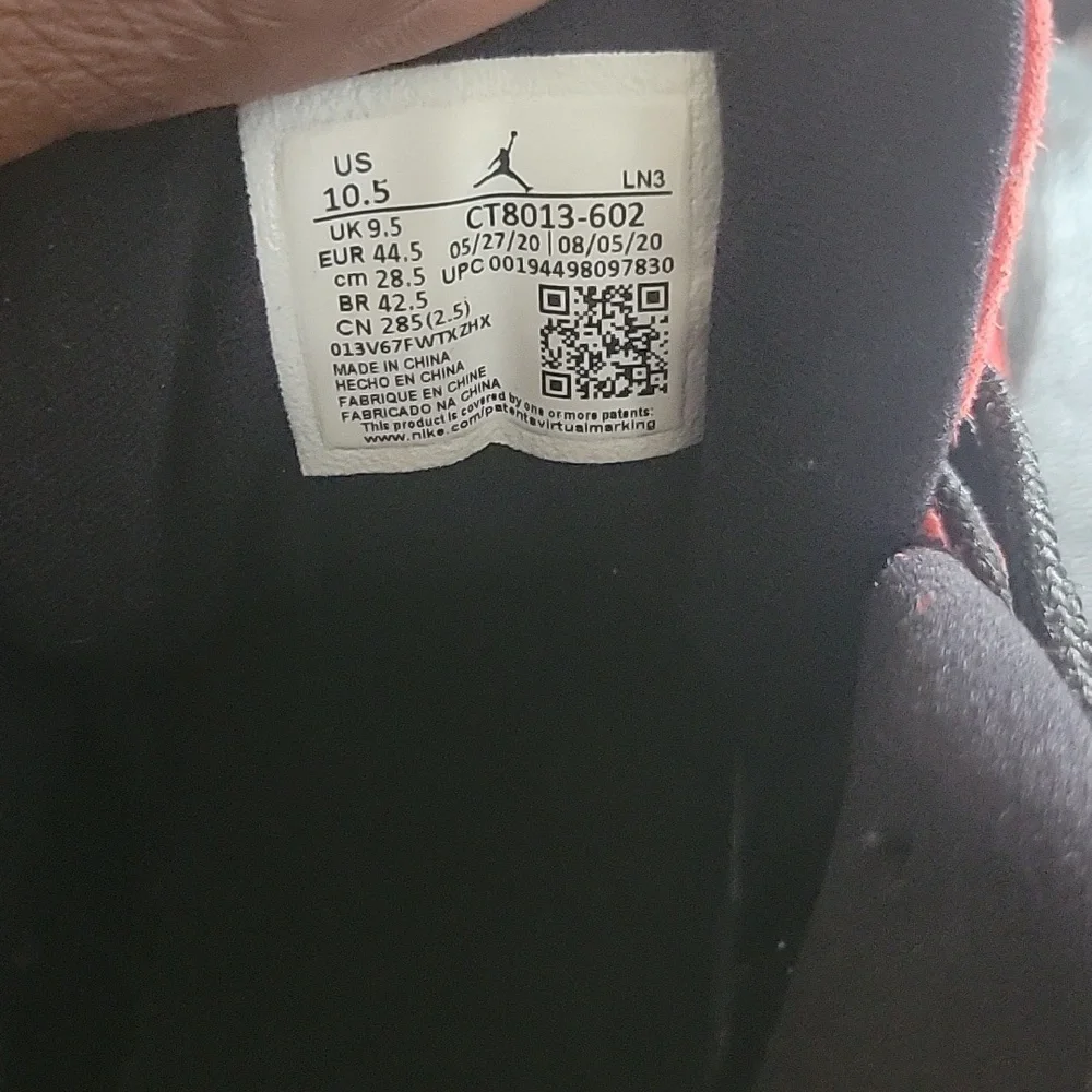 Air Jordan - Picture 7 of 10